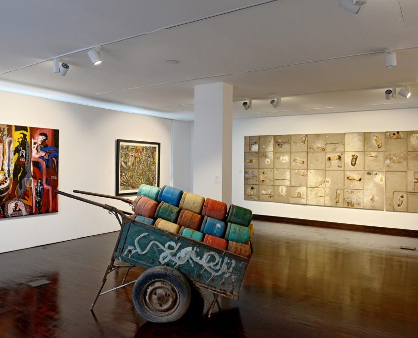 Exposition "E-mois, autobiographie d'une collection"